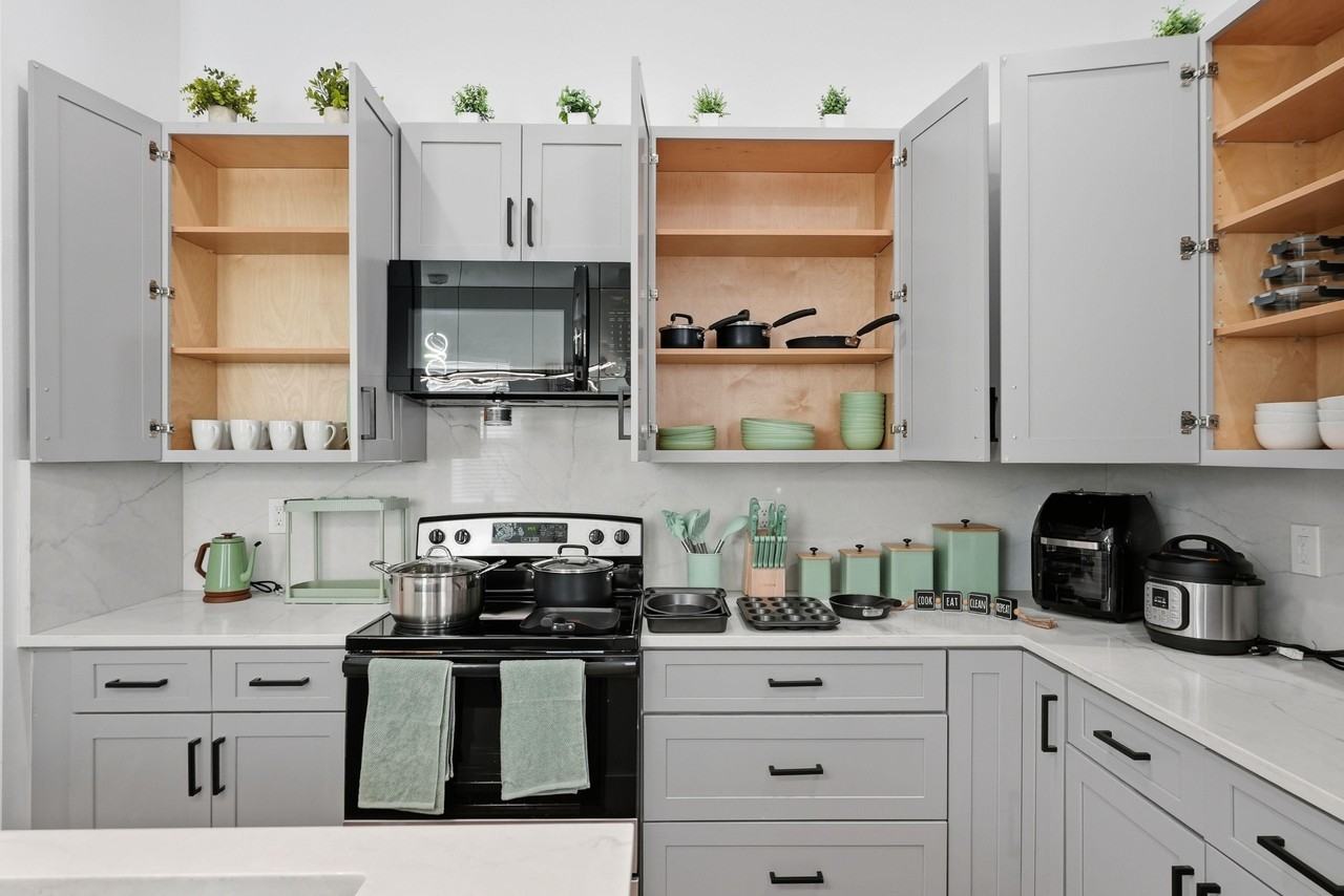 Harding Street - Photo 3 of 23