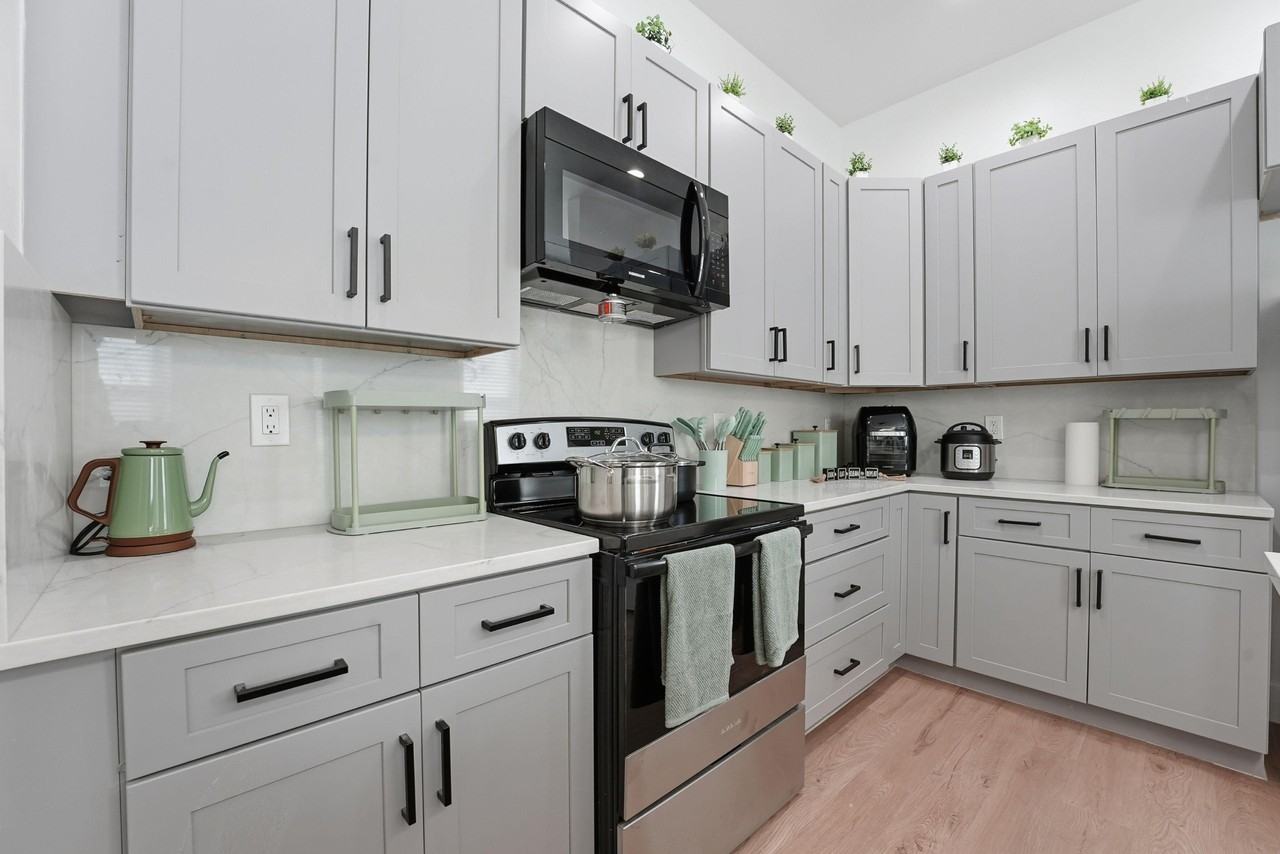 Harding Street - Photo 5 of 23