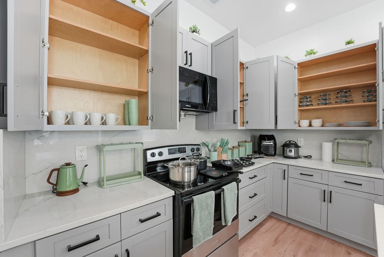 Harding Street - Photo 7 of 23