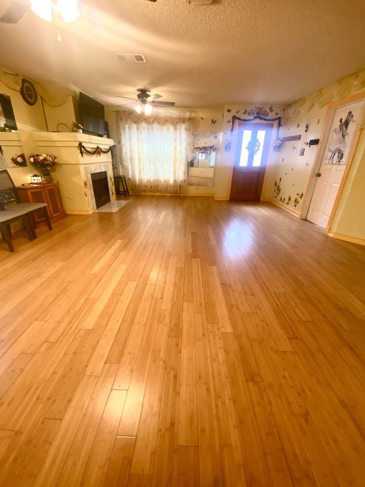 Claridge - Photo 4 of 19