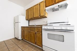 featured image of 6000 S Prairie Ave