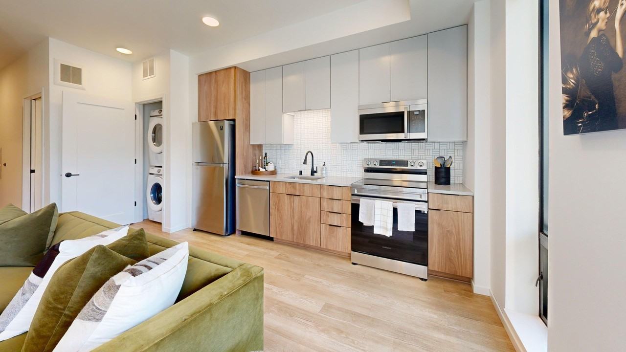 The Mason - Photo 5 of 50