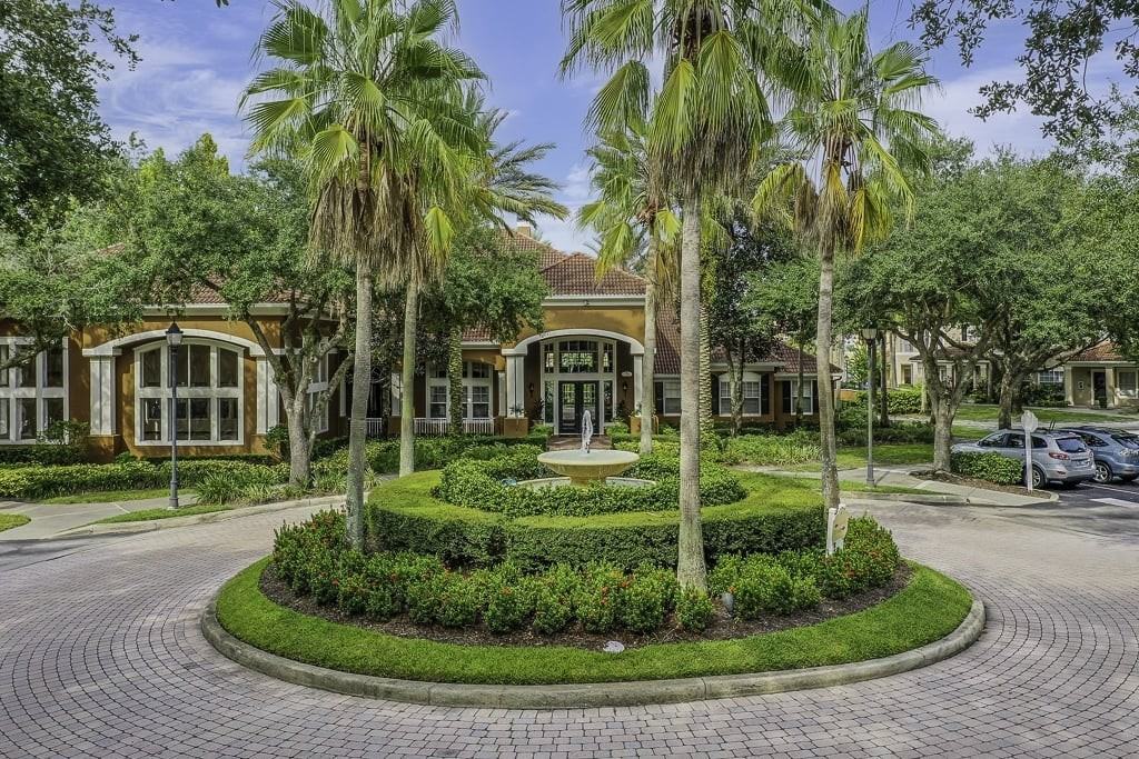 Arbor Lakes Apartments - Photo 5 of 20