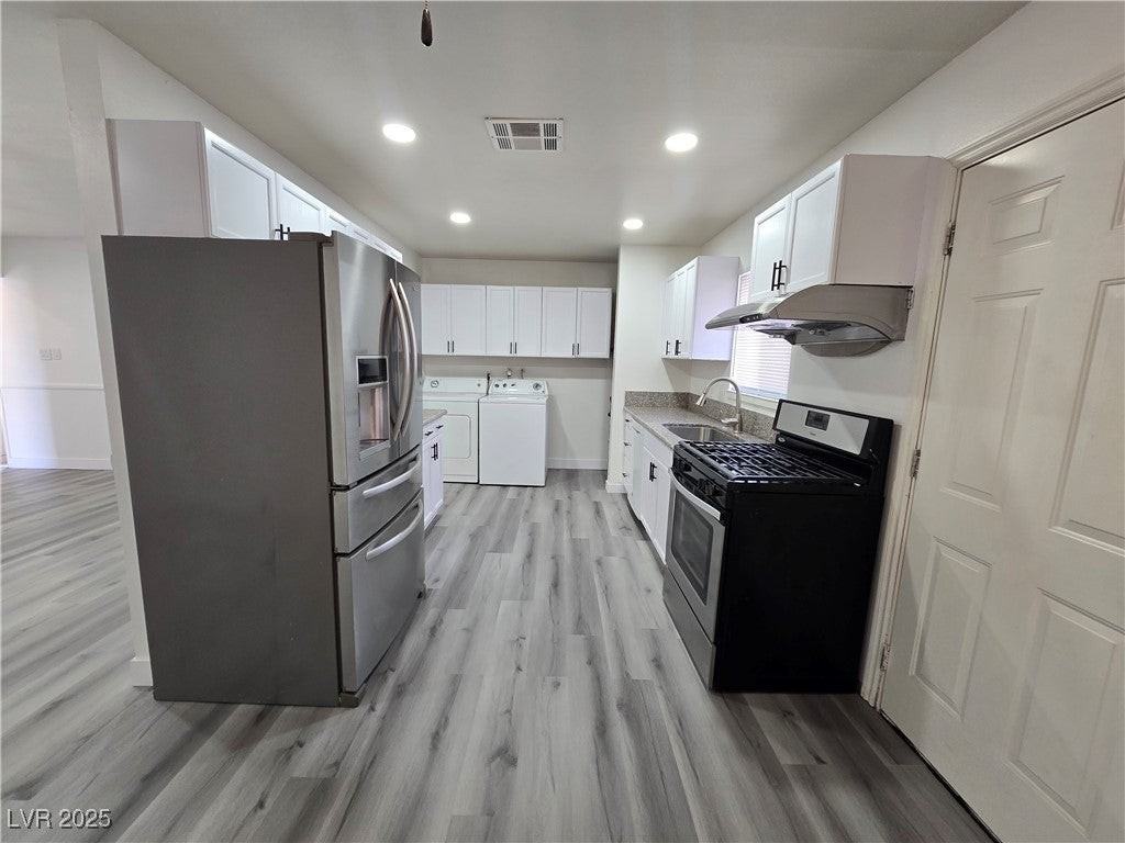 3410 Myrtle Avenue - Photo 6 of 20