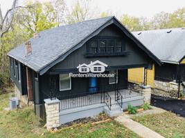 featured image of 4434 Park Ave