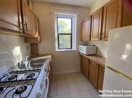 featured image of 1160 Commonwealth Ave #27