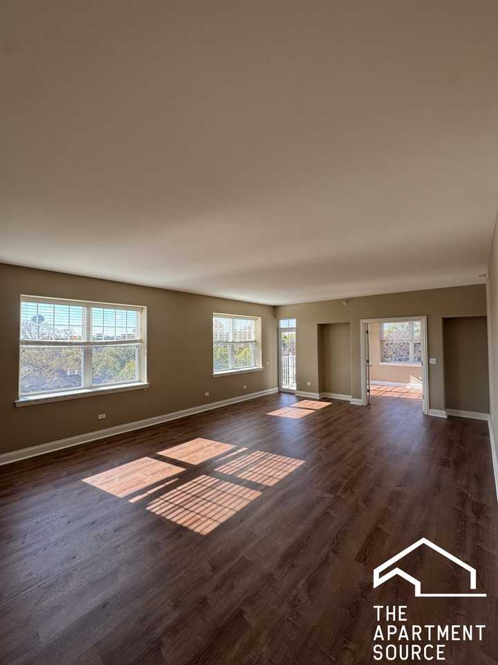 2 Itasca Pl #419 - Photo 2 of 16