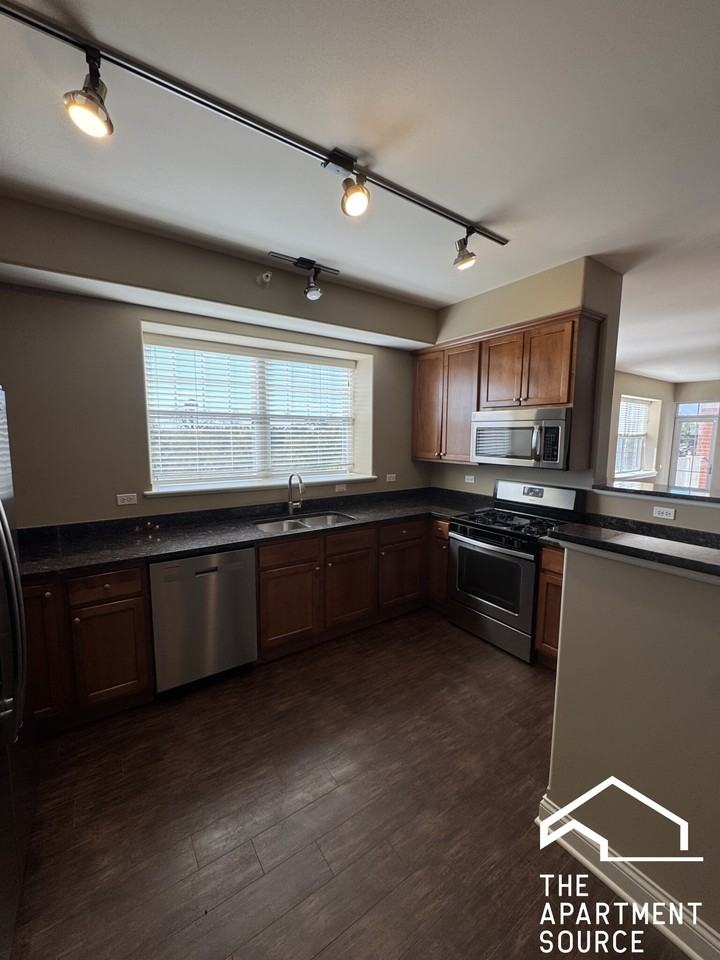 2 Itasca Pl #419 - Photo 4 of 16