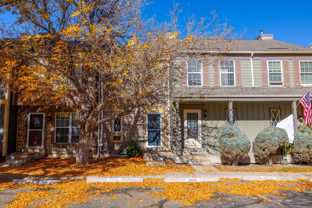 2573 E Nichols Cir - Photo 1 of 1