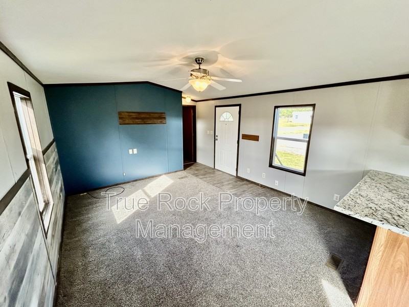 16279 County Road 3594 - Photo 4 of 11