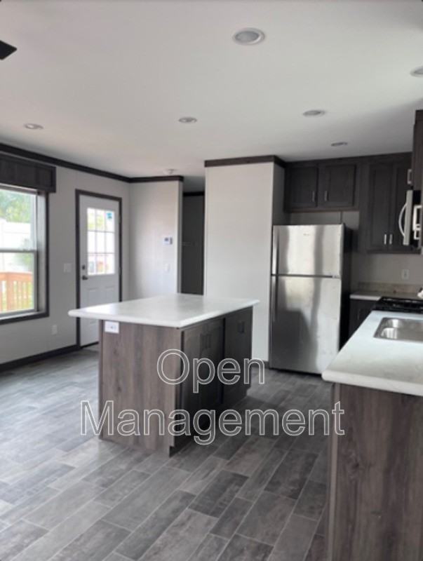 2301 Sw Oralabor Rd - Photo 7 of 9