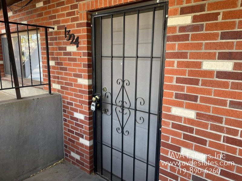 1324 Anita Street - Photo 2 of 11