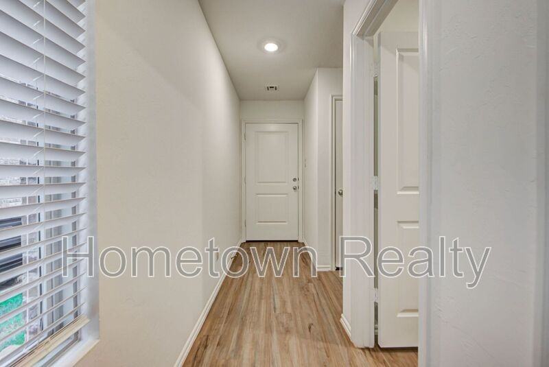 3302 Nw 148th St - Photo 5 of 40