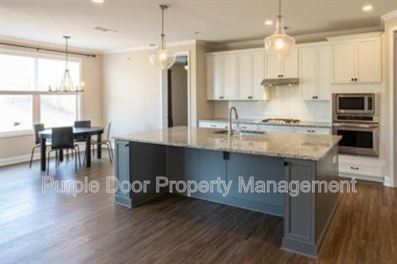 318 Timbercreek Drive - Photo 6 of 14