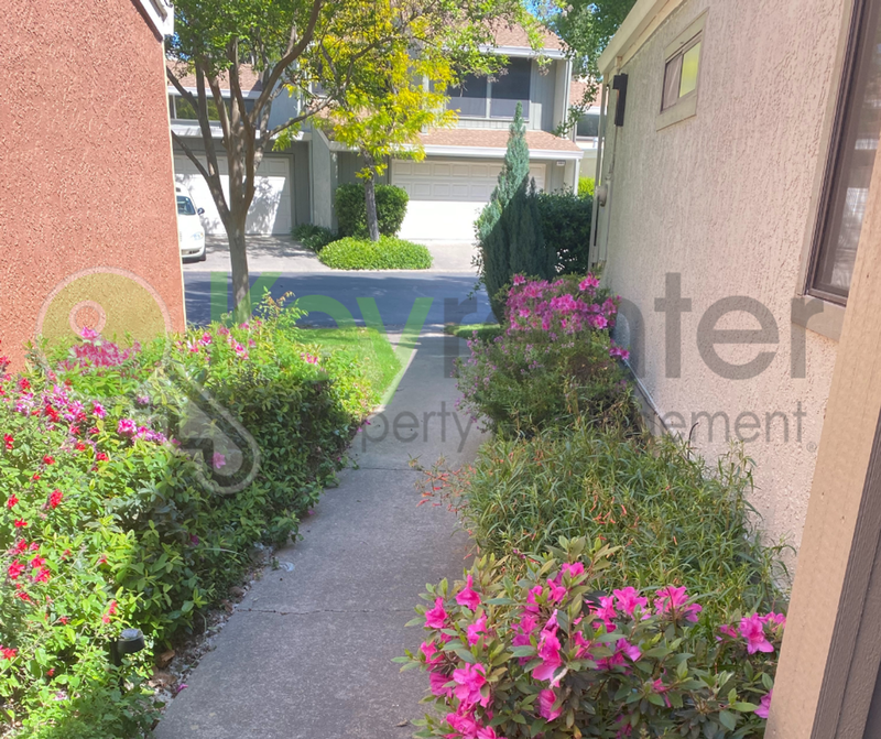 2692 Bradford Way - Photo 3 of 39