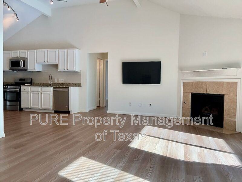 16912 Village Oak Loop - Photo 4 of 16