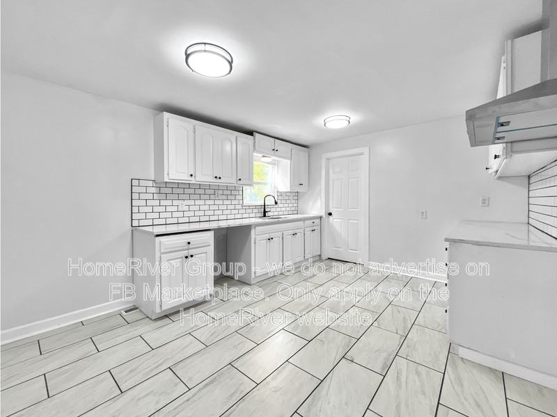 7211 East 86th Street - Photo 3 of 20