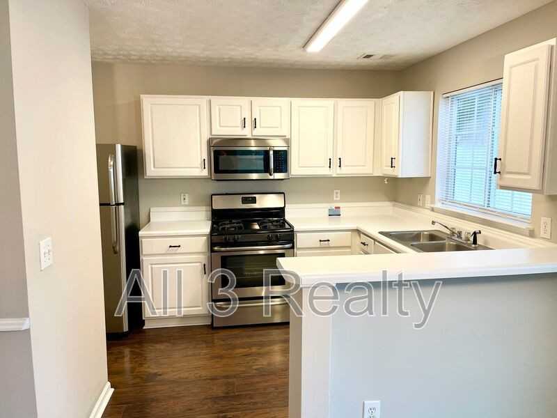 650 Windcroft Cir Nw - Photo 7 of 23