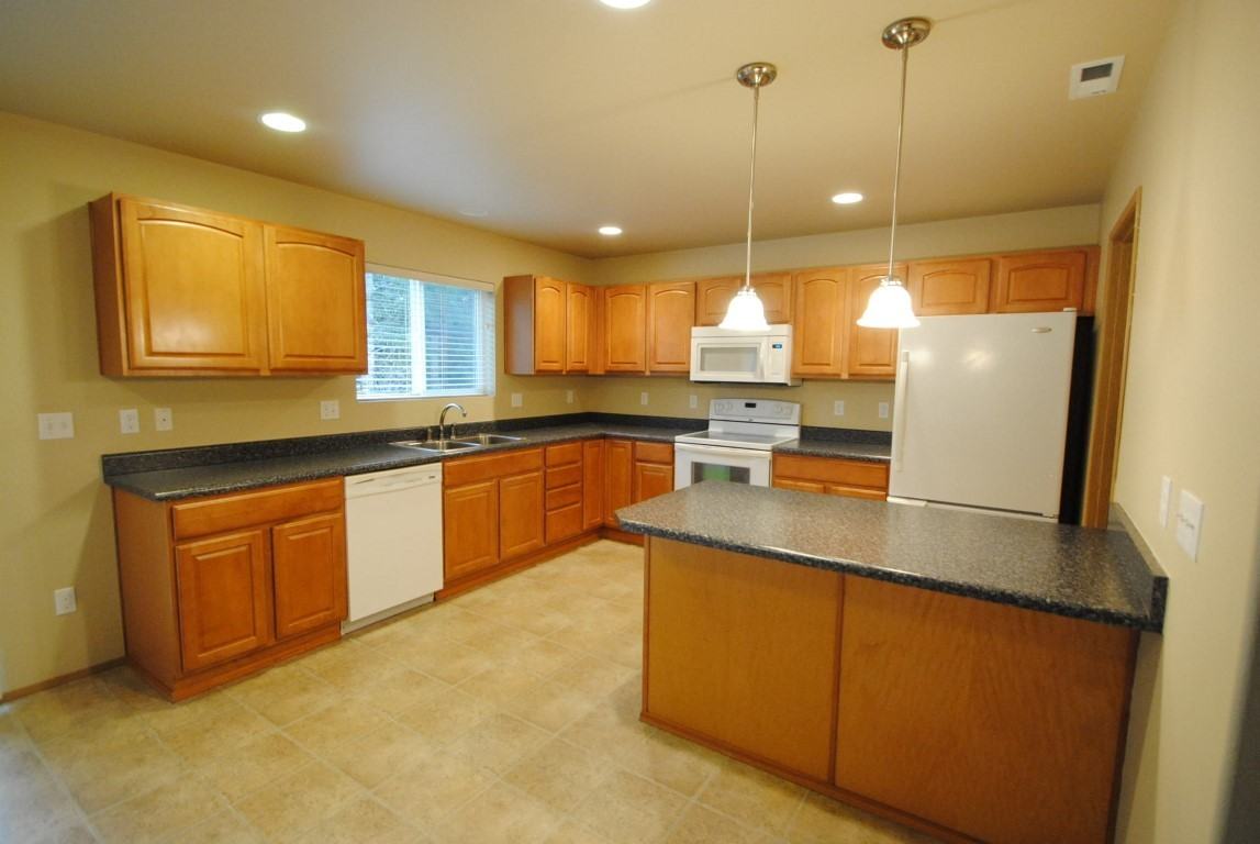 20403 Rustic View Rd SE - Photo 2 of 13