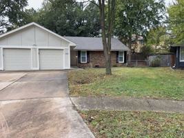 featured image of 7930 N Campbell St