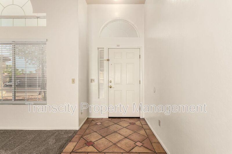 3722 East Long Lake Road - Photo 4 of 27