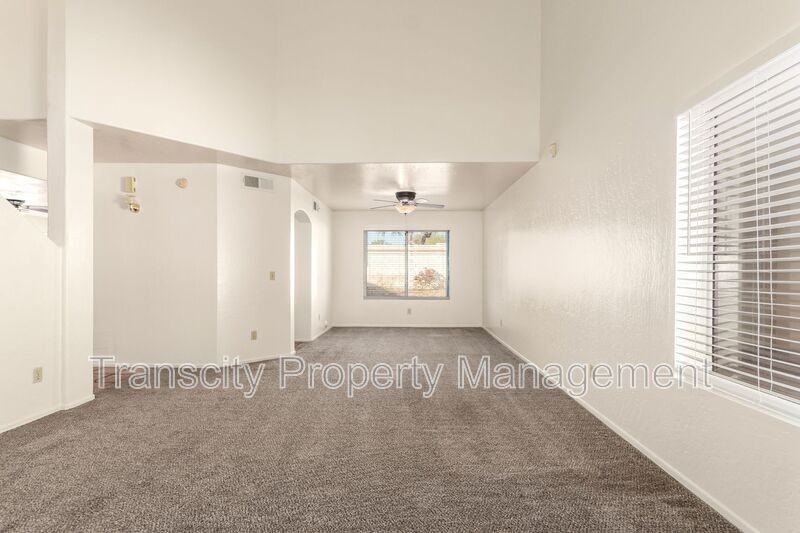 3722 East Long Lake Road - Photo 6 of 27