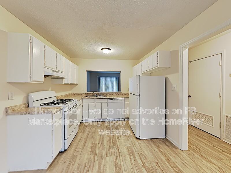 1558 Oakpointe Dr Sw #C - Photo 7 of 20