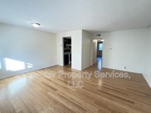 301 W Scarritt St #7 - Photo 1 of 1