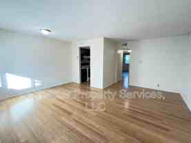 301 W Scarritt St #7 - Photo 1 of 1