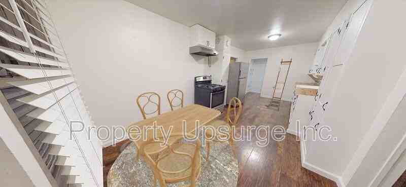 648 Reeds Ave - Photo 5 of 17