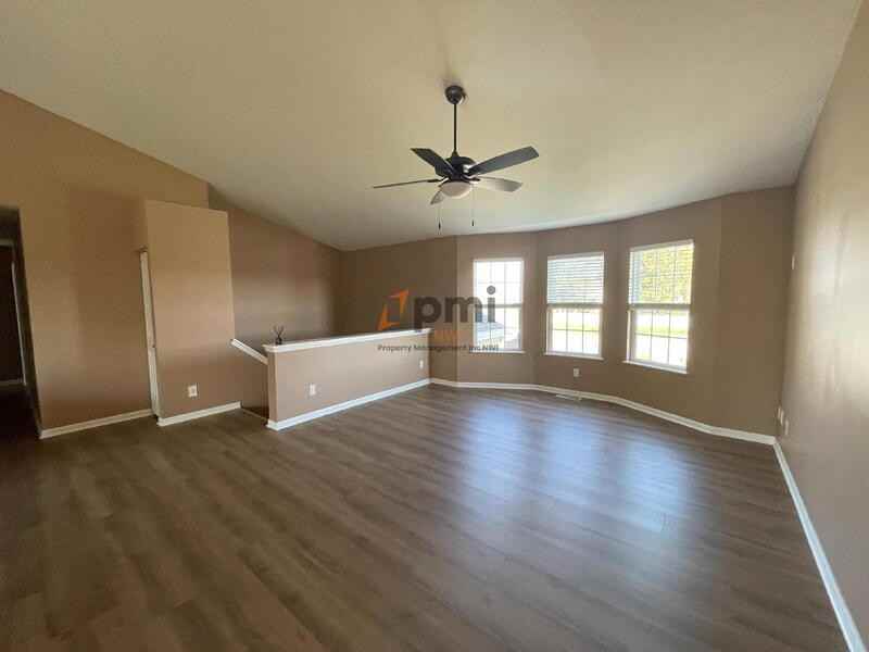 10880 Mississippi St - Photo 7 of 26