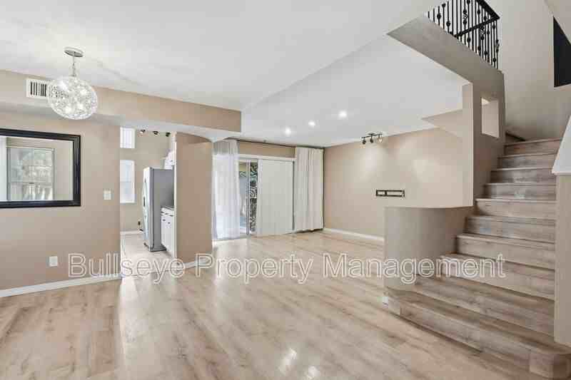 2333 E Gelding Dr - Photo 6 of 37