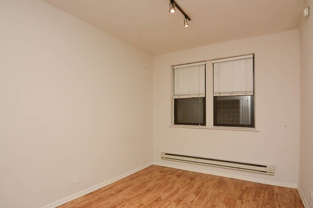 2834 W Palmer St #G2 - Photo 4 of 16