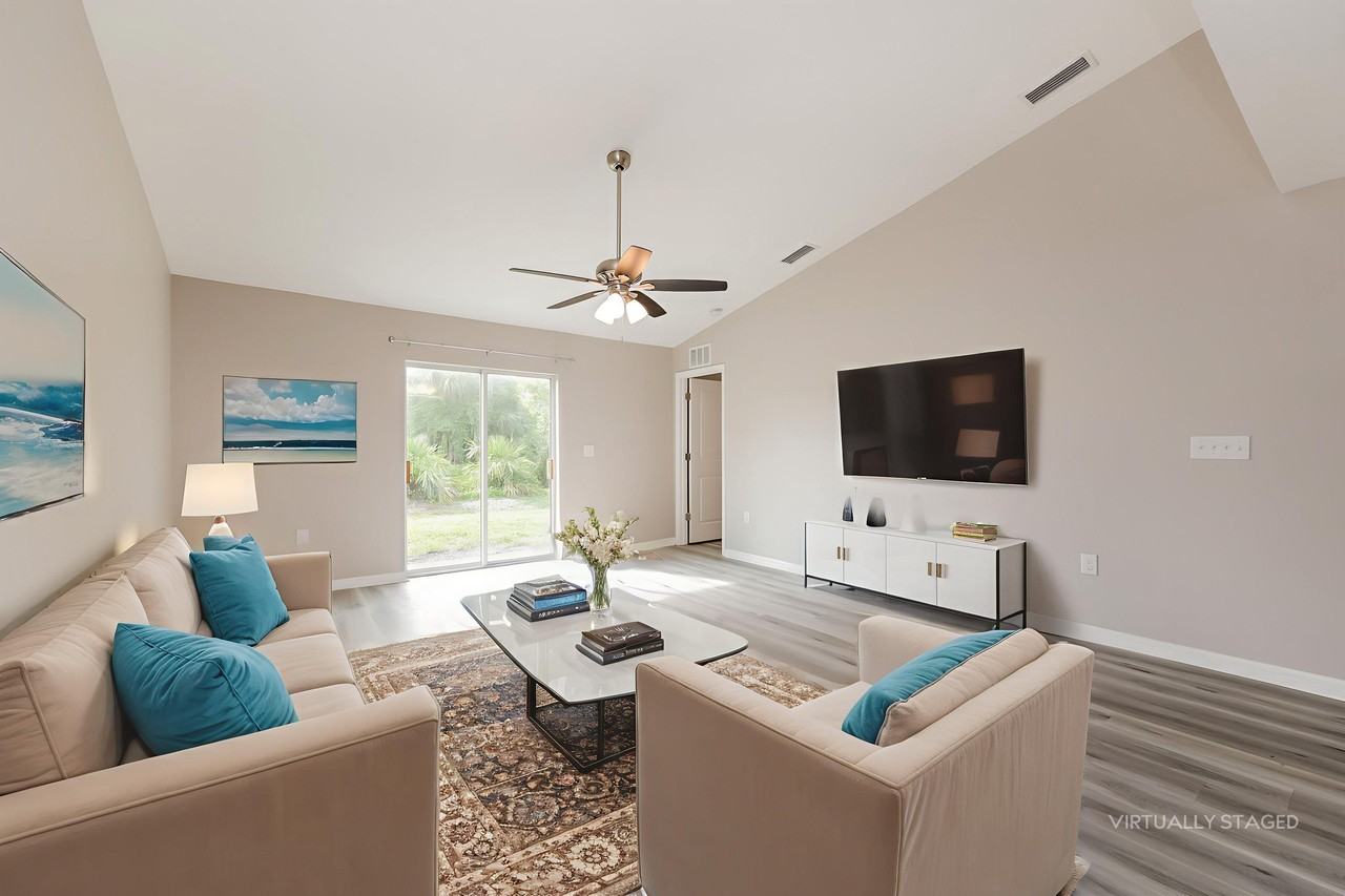 9171 Aegean Cir - Photo 3 of 20