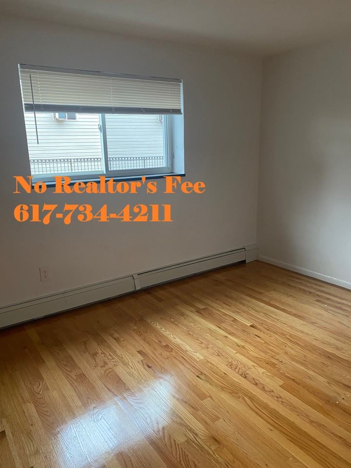 N Beacon St - Photo 2 of 13