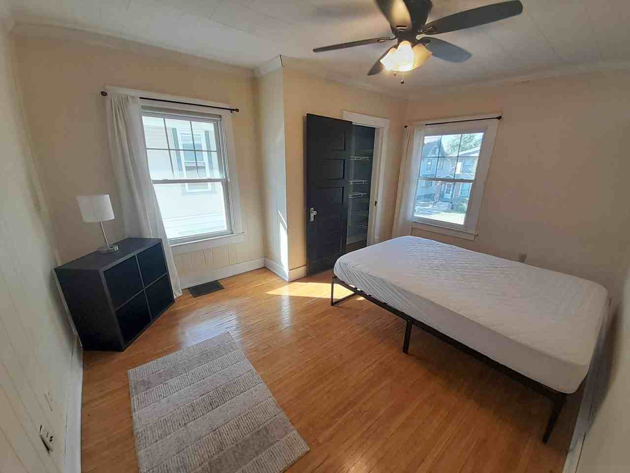 1118 North Elmwood Avenue #NA - Photo 6 of 13