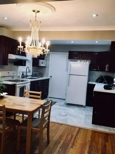 14 Marble Arch Cres - Photo 4 of 30