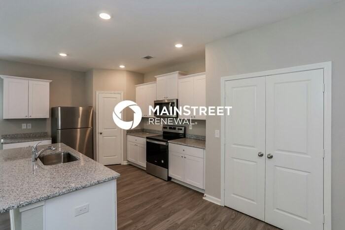 522 Firethorn Ct - Photo 4 of 17