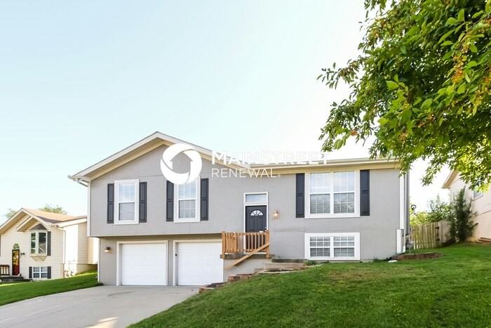 3401 Northwest 84th Terrace - Photo 2 of 17