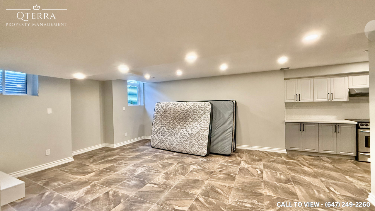 2-515 Gray Ct Dr, Ancaster, Ontario L9G 2R9 - Photo 3 of 13