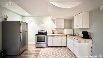 featured image of 1360 Rolph Terrace 2