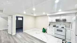 2-179 Sutherland Ave, Bradford West Gwillimbury, Ontario L3Z 4H6 - Photo 1 of 1