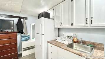 featured image of 51 North Alarton St