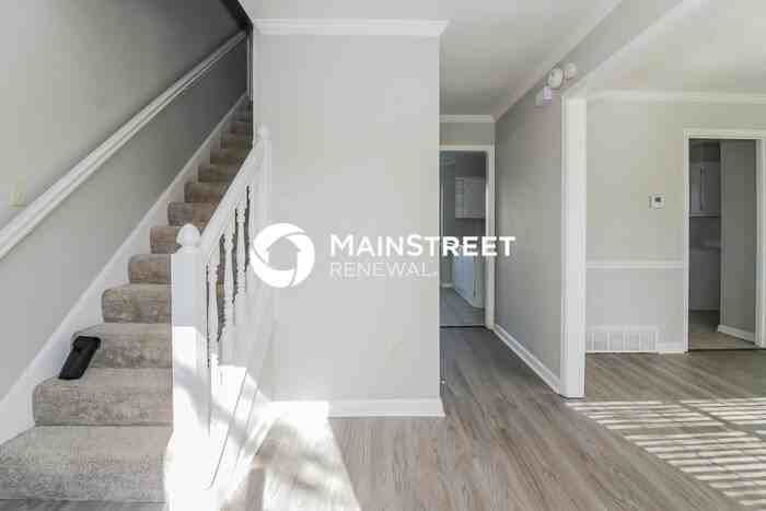 7172 Market Square Drive - Photo 2 of 17