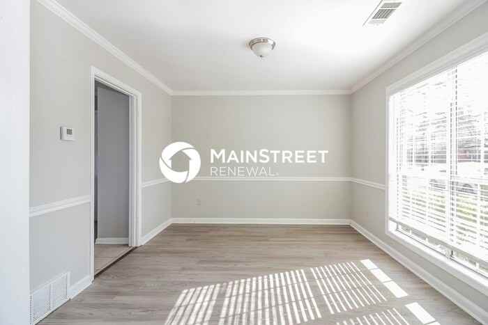 7172 Market Square Drive - Photo 5 of 17