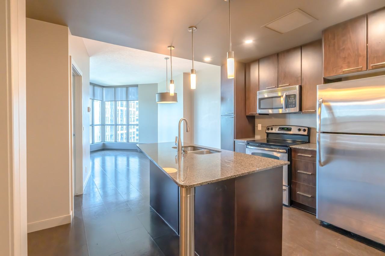 220 12 Avenue Southeast - Photo 2 of 14