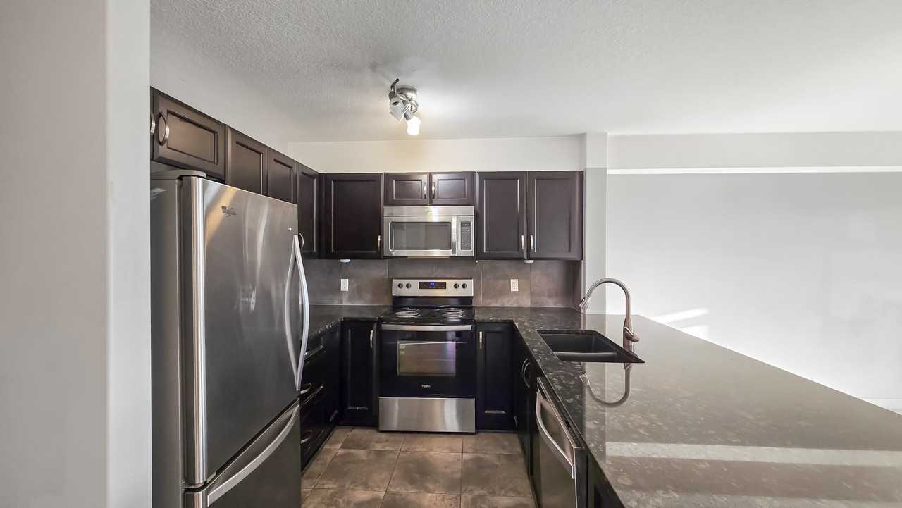 6118 80 Avenue Northeast - Photo 3 of 17