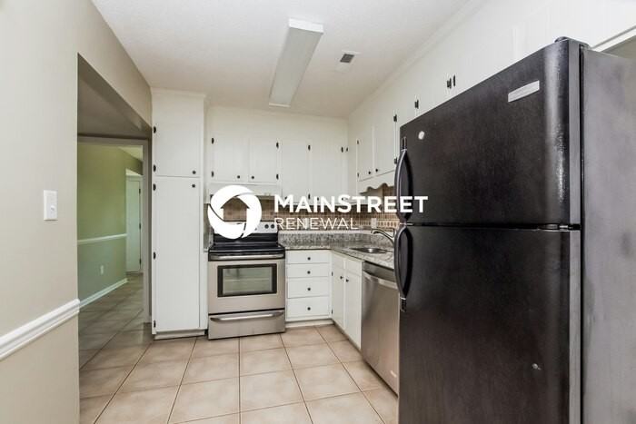 11804 Larkridge Ct - Photo 6 of 17