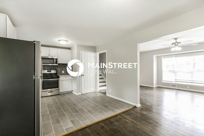 6311 East 102nd Terrace - Photo 5 of 18