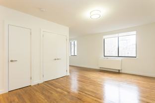 434 W 19th St #7C - Photo 1 of 1